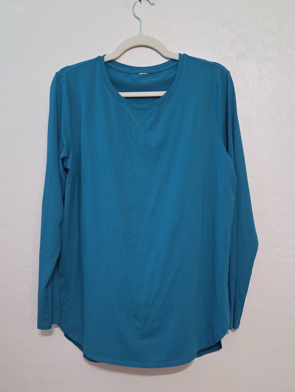 Long-Sleeve Crewneck Top in Teal